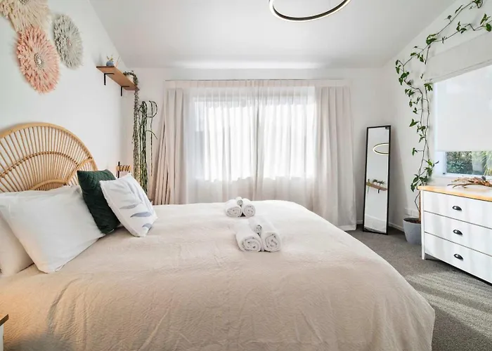Сasa de vacaciones Urban Nook - Stylish Two Bedroom Hideaway