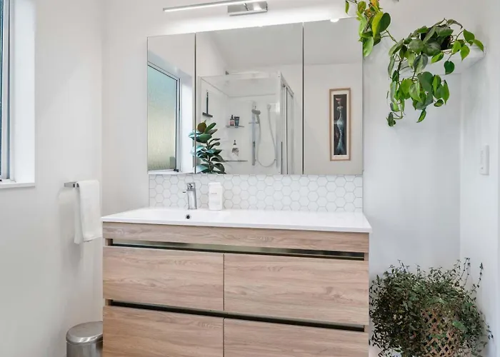 Сasa de vacaciones Urban Nook - Stylish Two Bedroom Hideaway *
