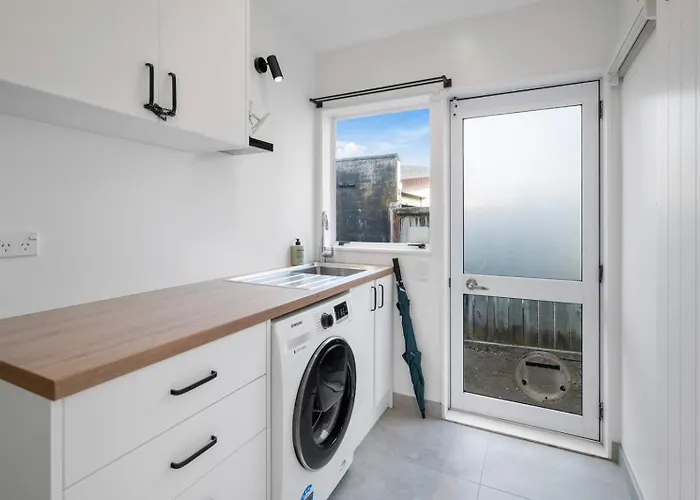 Urban Nook - Stylish Two Bedroom Hideaway Сasa de vacaciones
